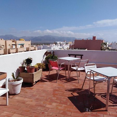 Paupet Hotel Almeria Luaran gambar